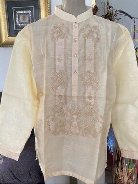 Embroidered Pale Yellow Men's Barong Tagalog Filipino Formal Attire Dress Shirt